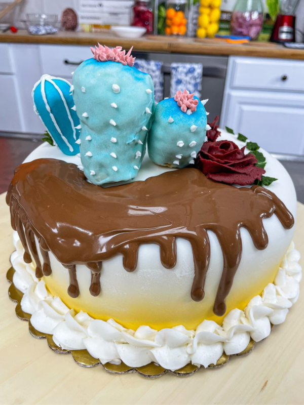Basic Cake Decoration with Fondant