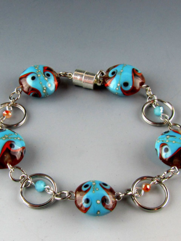 Beginning Lampworking: Making Glass Beads with a Torch - Image 6