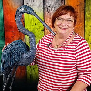 Beverly Oliwa Artist
