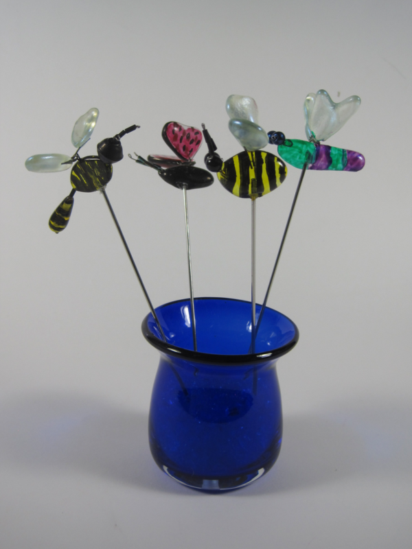 Fast Track: Micro Bug Plant Stakes