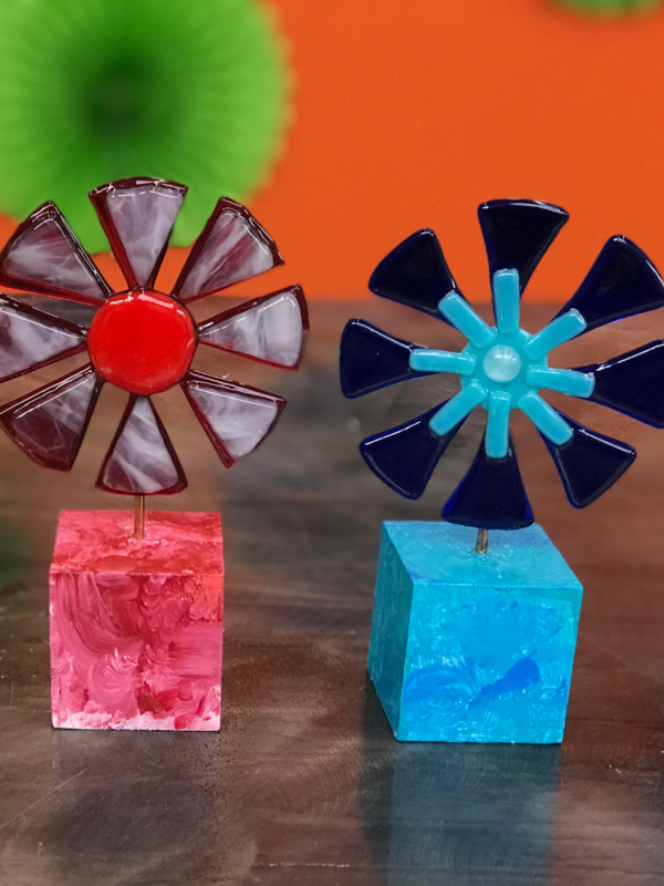 Fused Glass Flowers: Bowls, Sun Catchers, and Table Art - Image 8
