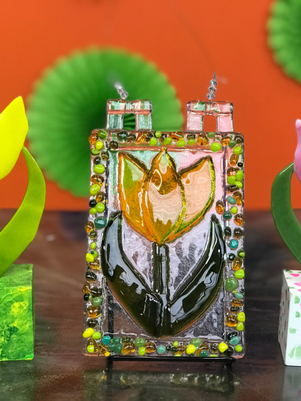 Fused Glass Flowers: Bowls, Sun Catchers, and Table Art - Image 11