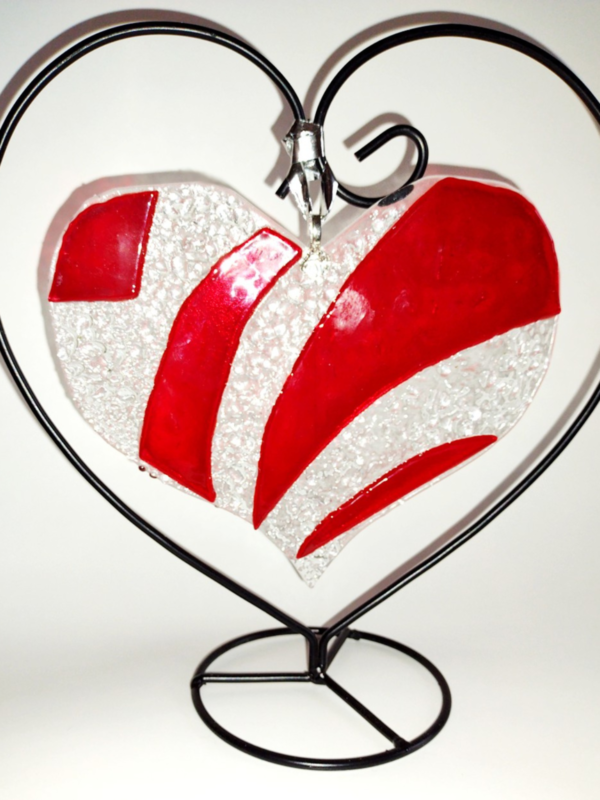 Fast Track: A Fused Glass Valentine - Creating Hearts