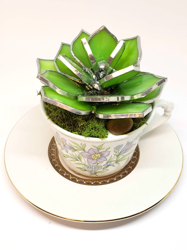 How to Make Stained Glass Succulents and Florals - Image 3