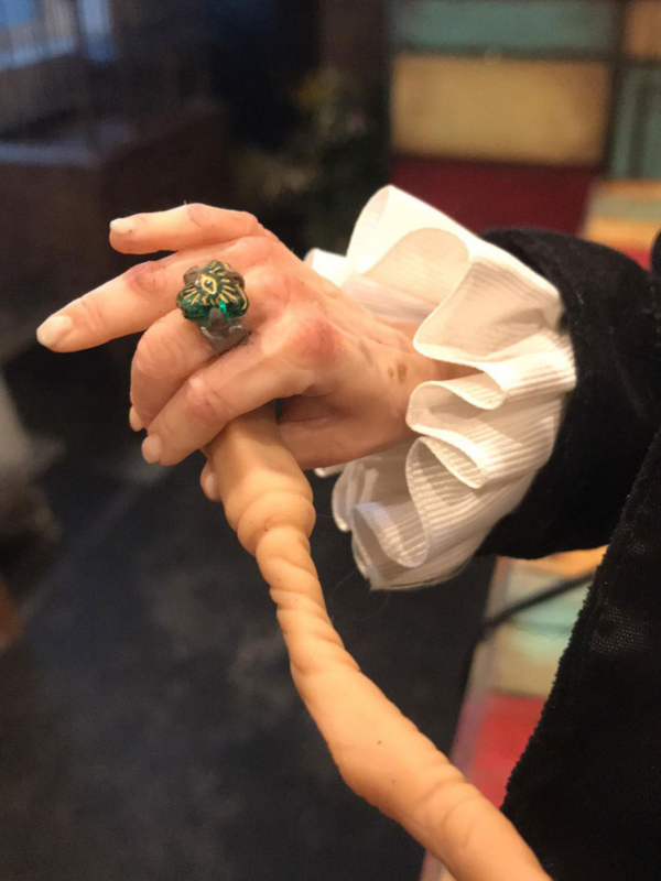Sculpting Hands, Feet, and Teeth