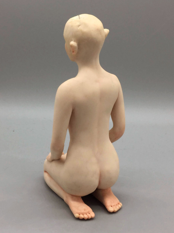 How to Sculpt a Kneeling Fairy - Image 4
