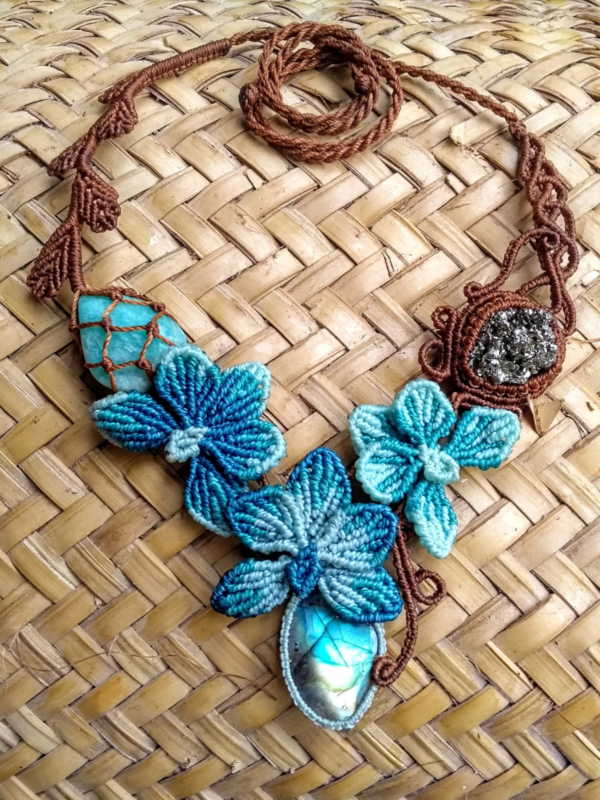 Como Fazer  Joias De Flores Em Mini Macramê (How to Make Mini Macramé Flower Jewelry)