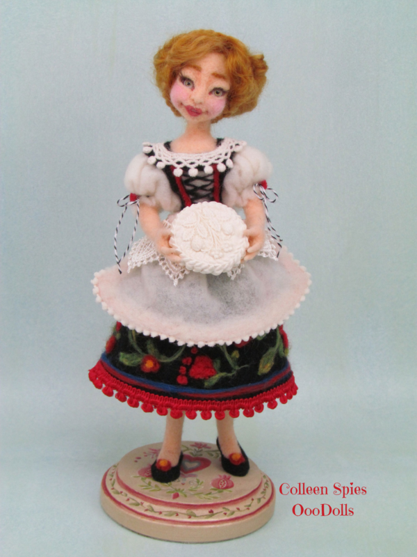 How to Create a 10 inch Pose-able Needle Felted Doll - Marie Antoinette Shabby Chic Style