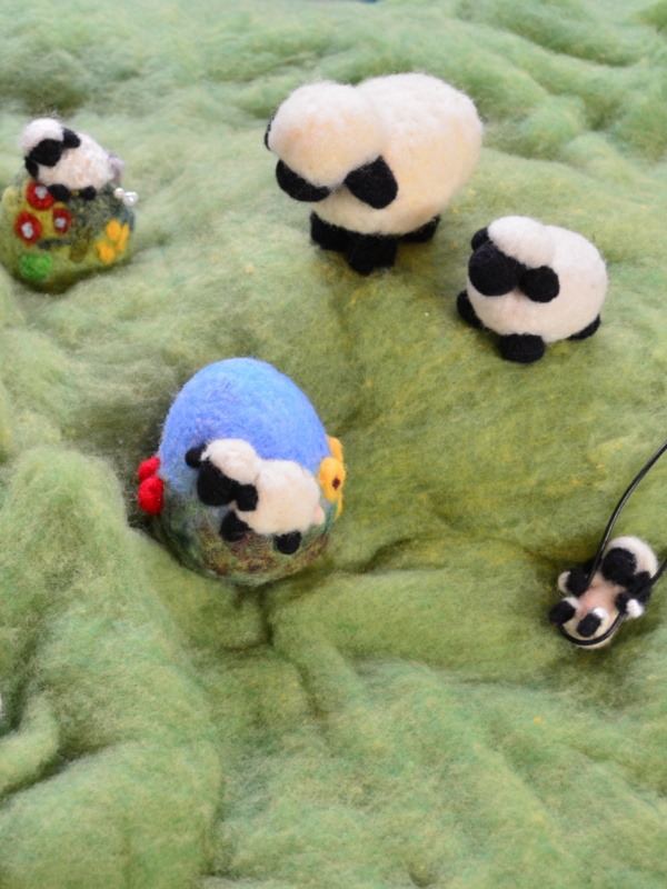 Introduction to Needle Felting. How to Needle Felt Incredibly Cute Lambs