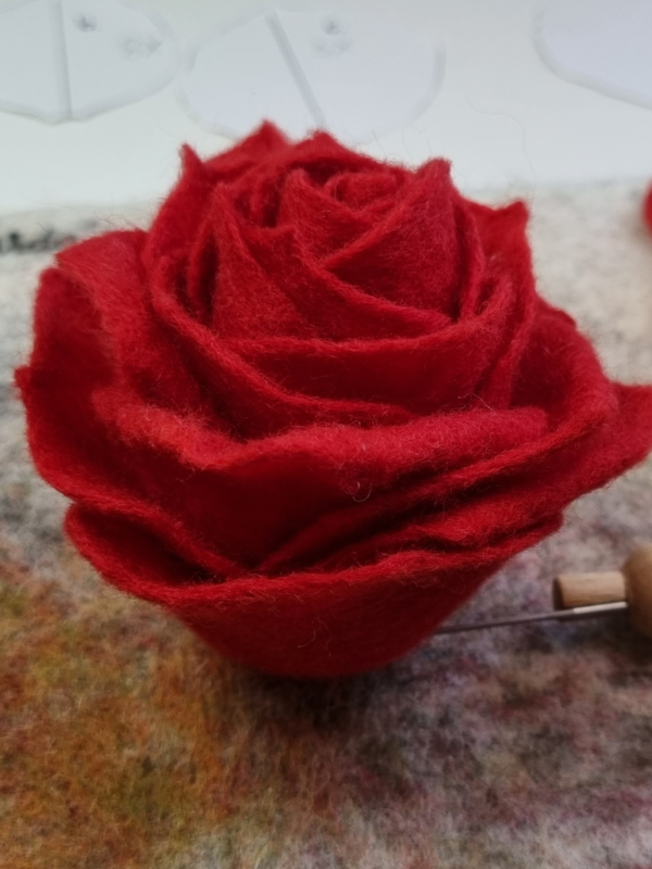 How to Make a Realistic Needle Felted Rose - Image 4