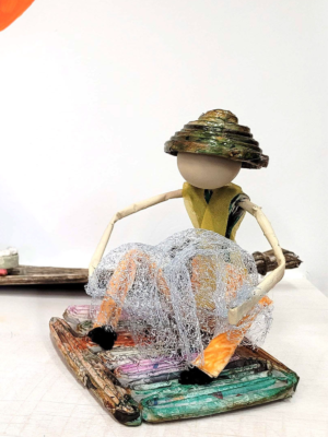 How to Make Newspaper Art Dolls
