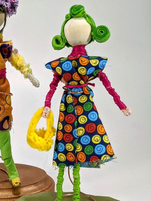 Fast Track: Posable Pipe Cleaner Girls
