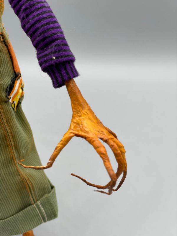 Sculpting a Unique Pumpkin Man in Polymer Clay - Image 7