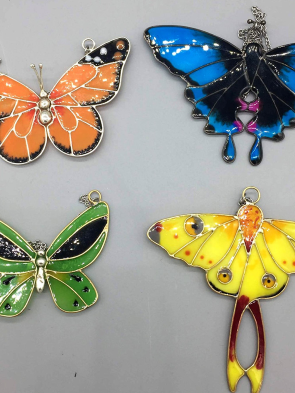 How to Create Wire Resin Butterflies - Image 3