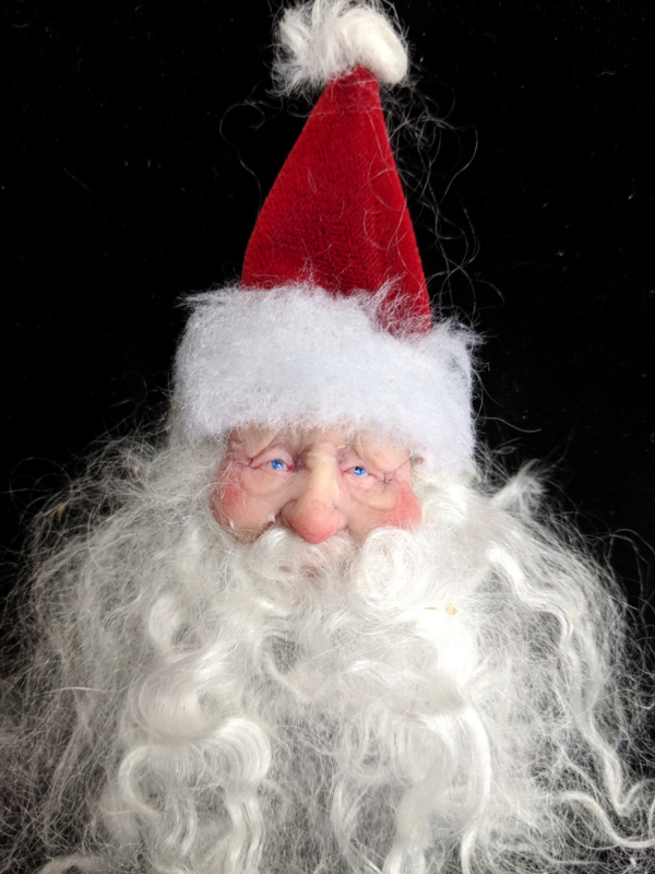 Fast Track Course: Sculpting a Santa Magnet