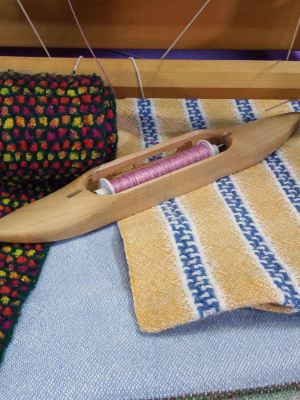 Weaving on the Rigid Heddle Loom