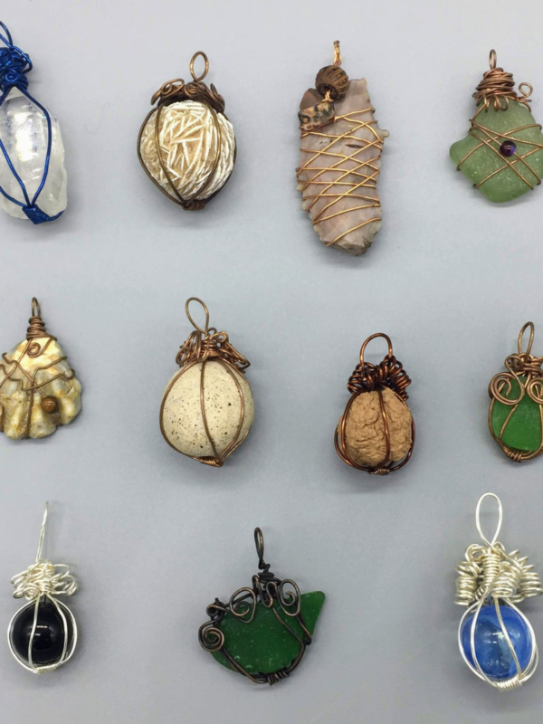 Fast Track: Wire-Wrapped Marbles, Crystals and Shells!