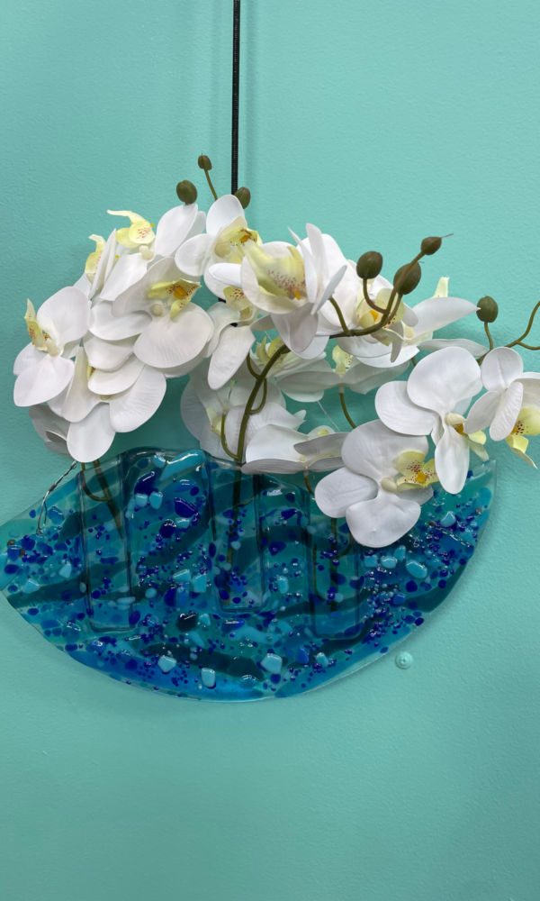 Beyond the Pocket Vase - Image 3