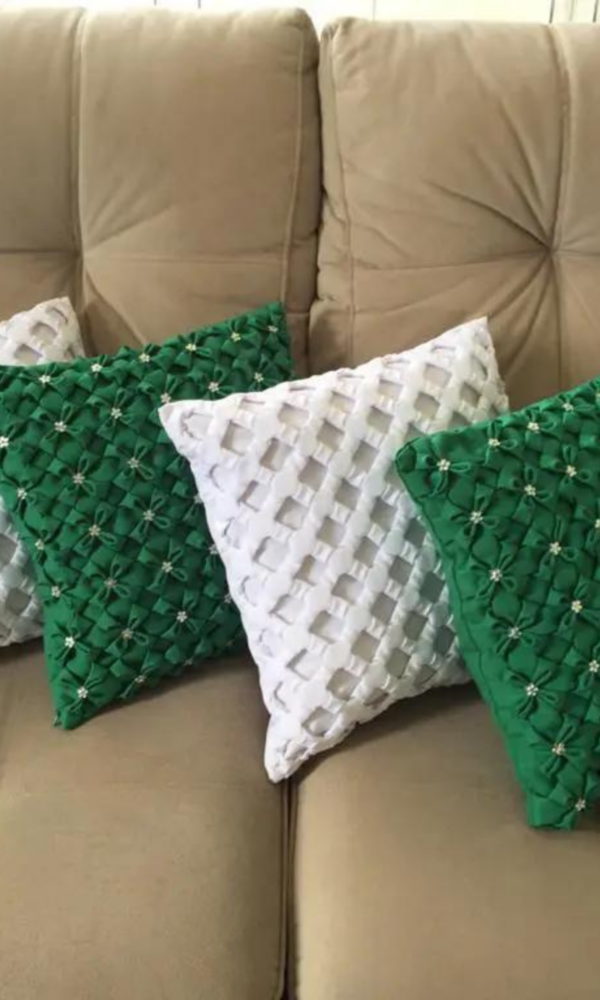How to Make Capitone Pillow Covers - Image 3