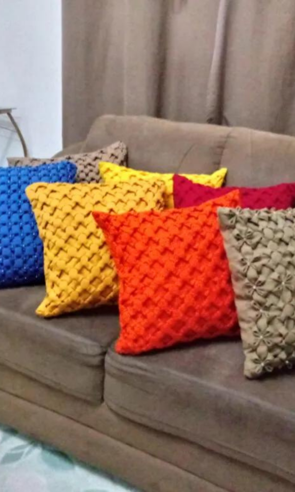 How to Make Capitone Pillow Covers