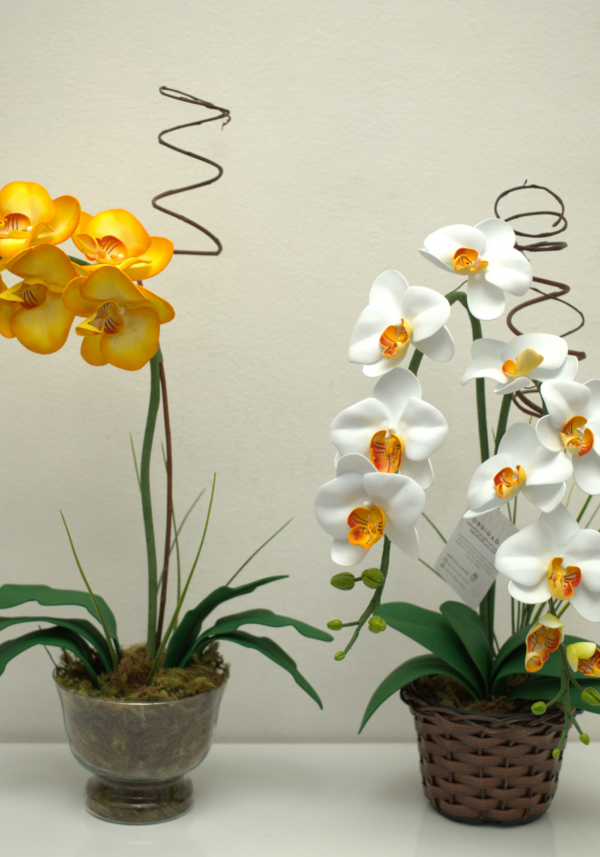 How to Make Realistic Orchids in Craft Foam - Image 3