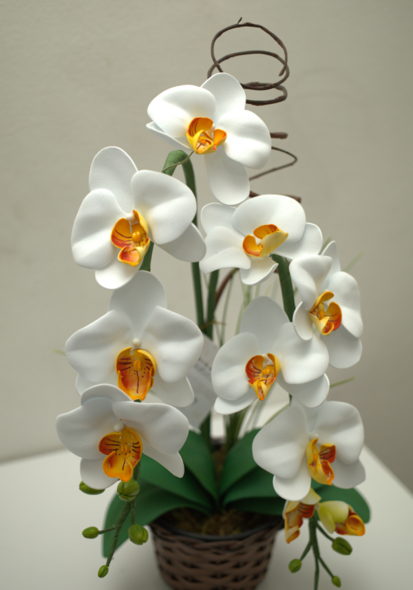 How to Make Realistic Orchids in Craft Foam - Image 8