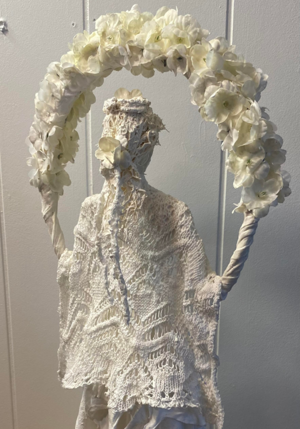 Here Comes The Bride: Sculpting Graceful Figures in Paverpol with Cheryl Dixon