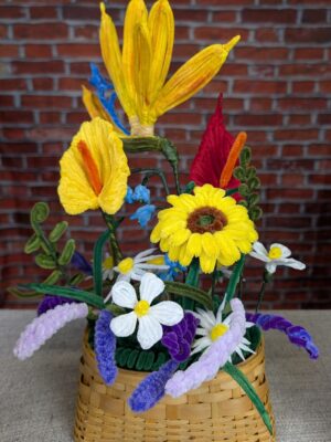 How to Create Beautiful Pipe Cleaner Flowers